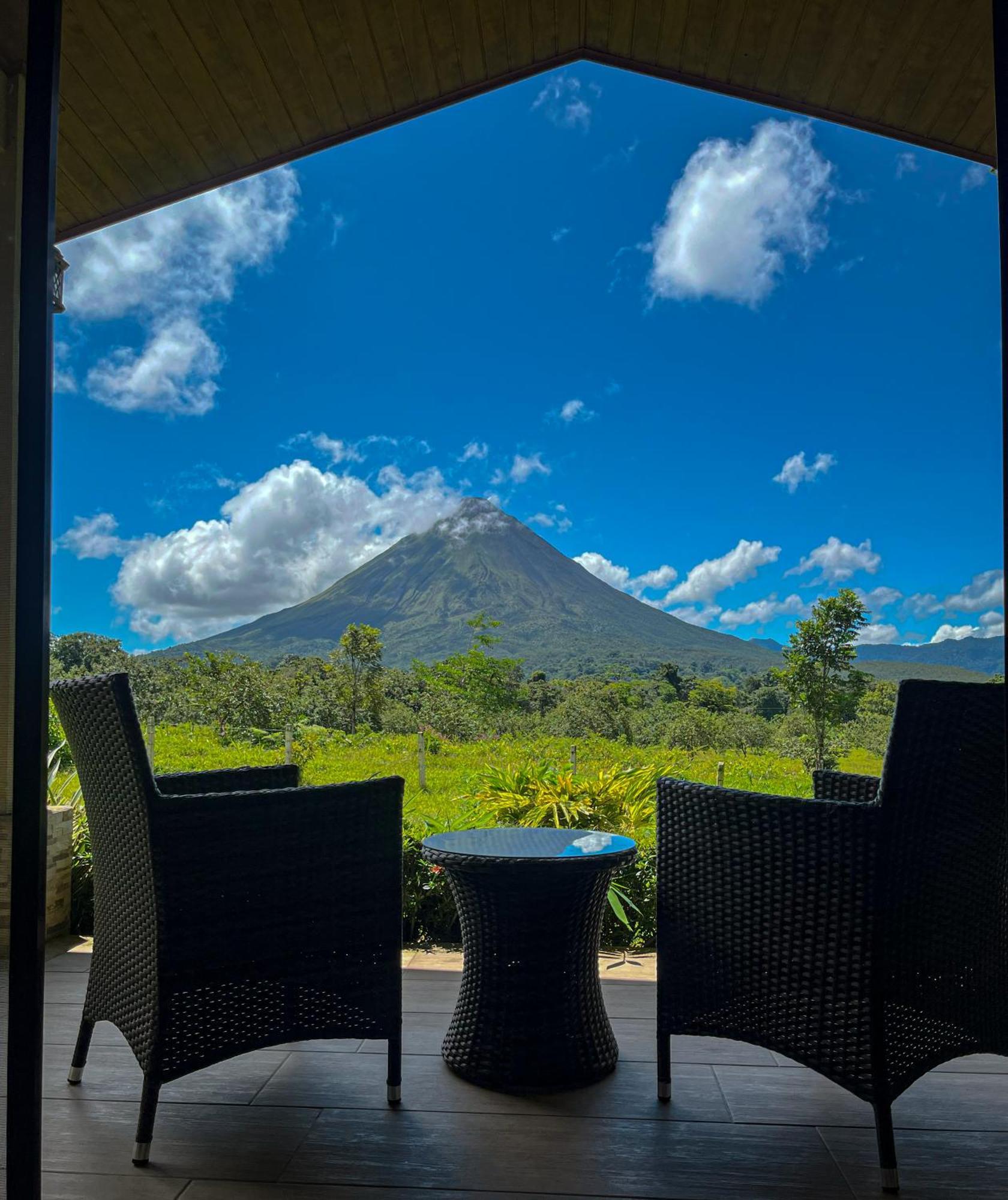 Arenal Roca Suites La Fortuna 外观 照片